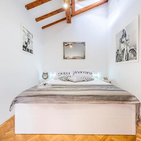 Beach Lapad Apartment Villa Tolja Dubrovnik Eksteriør bilde