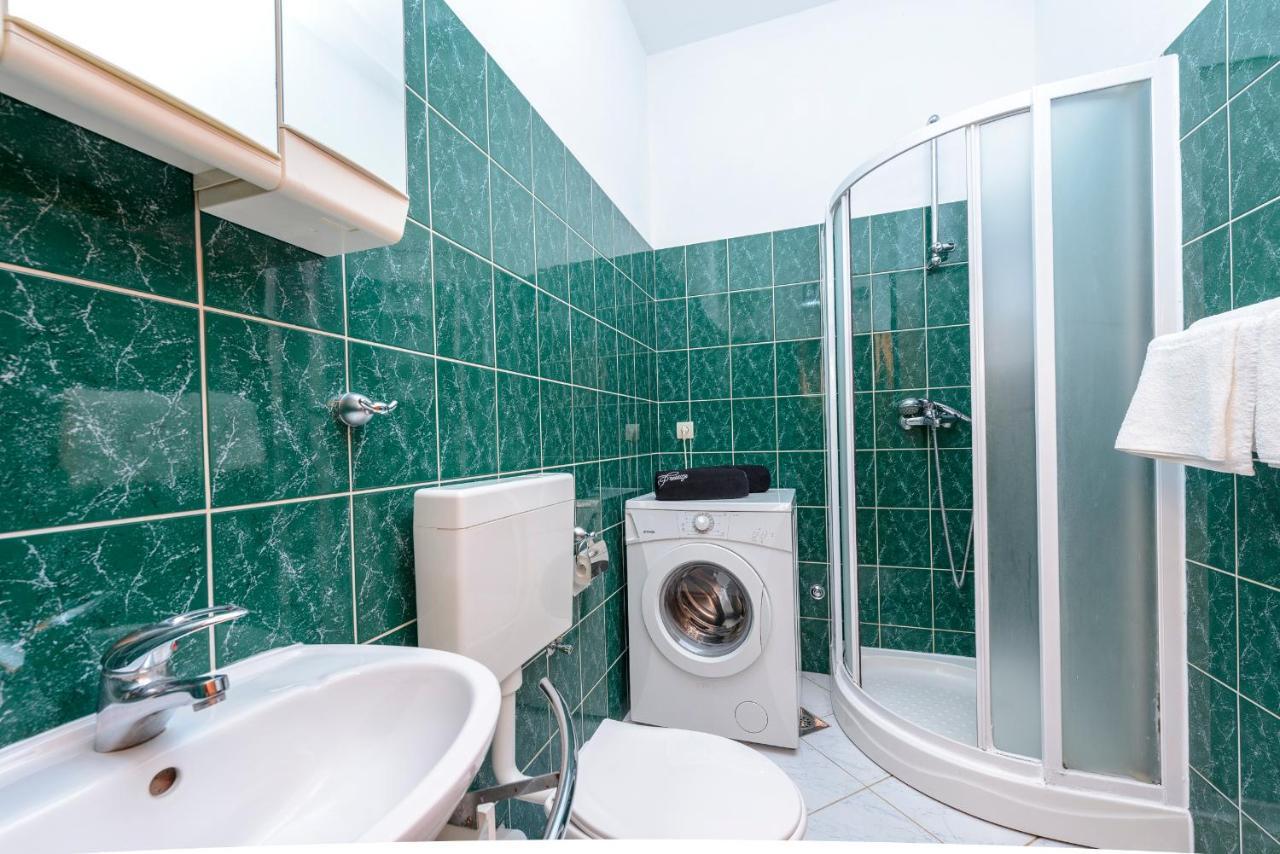 Beach Lapad Apartment Villa Tolja Dubrovnik Eksteriør bilde